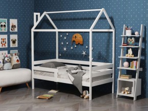 Детская кровать-домик из массива березы Соня-6 (Белый/Лак) в Челябинске - mebel-74.com | фото